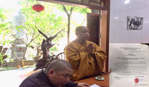 Sư Thích Thanh Toàn nói có thể lấy vợ, ăn chơi thoải mái: 'Chỉ có người không bình thường mới phát ngôn như vậy'