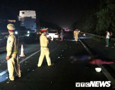 Đi ngược chiều vào làn ô tô trên cao tốc Pháp Vân - Cầu Giẽ, lái xe máy bị tông chết