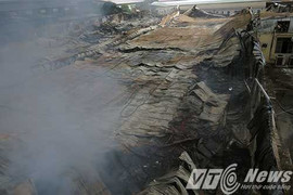 Ảnh: Hiện trường tan hoang, đổ nát sau vụ cháy lớn ở Hải Phòng