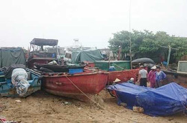 Bão số 3 càng gần bờ càng mạnh, nhiều tỉnh căng mình đối phó