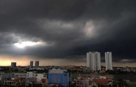 Thời tiết hôm nay 24/9: Hà Nội sắp xuất hiện mưa dông, gió giật mạnh