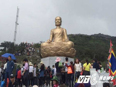 Trên 70 vạn lượt du khách đến Yên Tử du xuân đầu năm