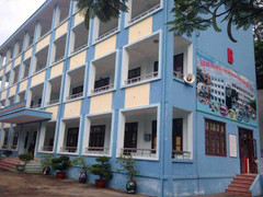 Rơi từ tầng 4 xuống đất, một học sinh lớp 6 thiệt mạng