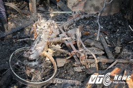 Cháy lớn thiêu rụi toàn bộ cơ sở kinh doanh gỗ ở Hải Phòng