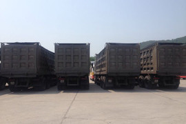 Phạt trên 300 triệu đồng đoàn xe ‘hổ vồ’ cơi nới thành thùng, chở than quá tải ở Quảng Ninh