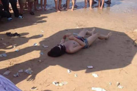 Hai du khách gặp nạn khi tắm biển Đồ Sơn ngày nắng nóng