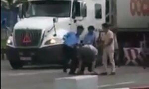 Video: Thực hư việc nhân viên thu phí BOT quốc lộ 5 đánh lái xe khi qua trạm