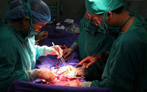 Cứu sống sản phụ bị hôn mê sâu, ngừng tuần hoàn suýt chết