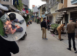 Kẻ ‘ngáo đá’ đâm trúng cổ phó công an phường ở Hải Phòng