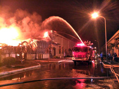 Cháy lớn khu công nghiệp ở Quảng Ninh: Cảnh sát PCCC Trung Quốc hỗ trợ chữa cháy