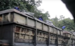 Điều tra làm rõ nghi vấn hàng chục tấn than bị ăn cắp mỗi đêm