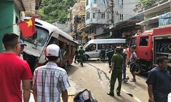 Xe khách nghi mất phanh gây tai nạn liên hoàn, 10 người bị thương ở Hải Phòng