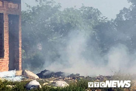 Ảnh: Dân Hải Phòng khốn khổ vì bị khói đốt phế thải công nghiệp bủa vây