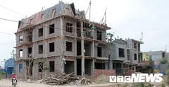 Ảnh: Công trình trái phép trên đất quốc phòng 'bất động' sau ngày Hải Phòng phong toả