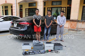 Bắt khẩn cấp 3 nghi phạm đột nhập công ty, trói bảo vệ, cướp tài sản ở Hải Dương