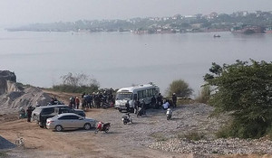 Đi thả cá tiễn ông Công ông Táo, một người đàn ông chết đuối