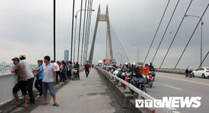 Hải Phòng: Để lại thư tuyệt mệnh cho bạn trai, cô gái nhảy cầu Bính tự tử