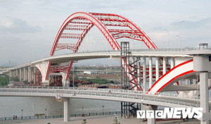Cận cảnh cây cầu độc đáo hình cánh chim biển sắp thông xe ở Hải Phòng