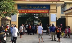 Gần 20 học sinh tiểu học ở Quảng Ninh nghi ngộ độc sau bữa ăn trưa tại trường
