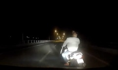 Xác định danh tính thanh niên cầm kiếm phi xe máy đánh võng trước đầu ô tô