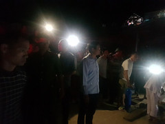 Ô tô chở đất lật nghiêng làm sập nhà dân, hai mẹ con thiệt mạng