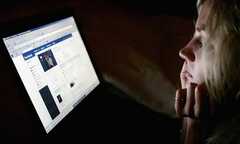 Facebook bị tố nghe lén điện thoại của người dùng