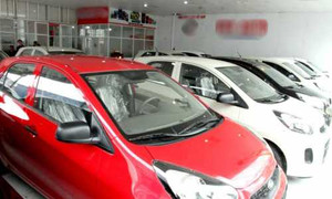 Ôtô ngoại giá rẻ đổ bộ vào Việt Nam