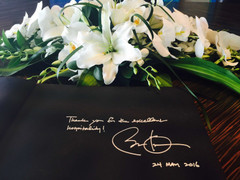 Ông Obama viết gì trước khi rời khách sạn Marriot ở Hà Nội?