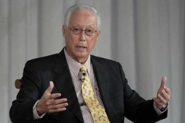 Cựu Thủ tướng Singapore: Trung Quốc đang chiếm dần Biển Đông