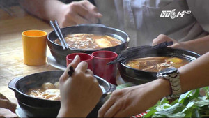 Nguy hiểm khôn lường từ trào lưu ăn mì cay 7 cấp độ