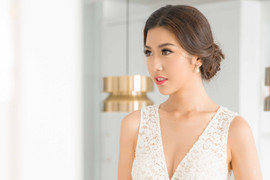 Lần hiếm hoi Á hậu Quốc tế Thuý Vân khoe đường cong sexy