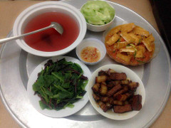 'Bếp ăn thời bao cấp', chung cư 50 hộ ăn cùng một món