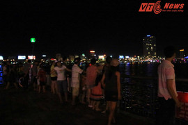 Lật tàu ở Đà Nẵng: Tiếng gào thét vang khắp mặt sông Hàn