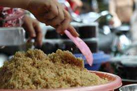 Tết Đoan Ngọ: Những mặt hàng rục rịch lên 'cơn sốt'