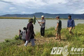 Đi gặt lúa thuê, hai người chết đuối thương tâm