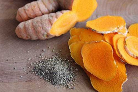 Nghệ và hạt tiêu đen: 'Cặp đôi hoàn hảo' chống lại ung thư
