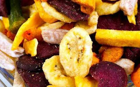 Mối họa khôn lường khi ăn hoa quả sấy khô