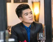 Con trai bầu Hiển: Không buồn nếu bố hiến tặng tài sản cho xã hội