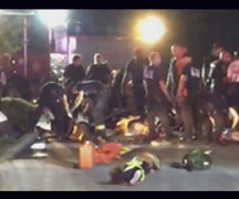 Clip: Xả súng đẫm máu tại câu lạc bộ đồng tính ở Mỹ, 50 người chết