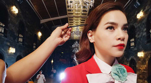 Hồ Ngọc Hà đẹp kiêu kì, quyền lực bất chấp những phản đối quanh 'ghế nóng'