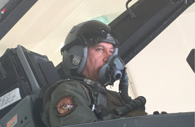 Video: Bộ trưởng quốc phòng Iraq đích thân lái chiến cơ dội bom diệt IS