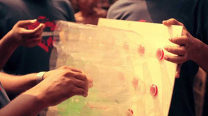 Video: Cách làm điều hòa tự chế từ vỏ chai nhựa, giảm nhiệt tới 5 độ C