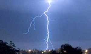 Sét đánh 5 người thương vong ở Hải Phòng