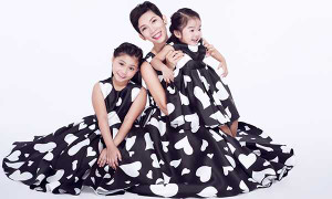 Xuân Lan khoe con gái cưng và con gái nuôi kháu khỉnh