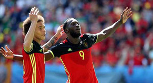 Lukaku tỏa sáng, Bỉ nghiền nát Cộng hòa Ailen