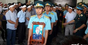 Lễ truy điệu Đại tá phi công Trần Quang Khải
