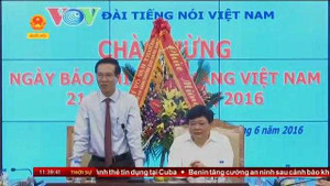 Trưởng ban Tuyên giáo Trung ương chúc mừng các cơ quan báo chí