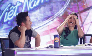 Trực tiếp tập 5 Vietnam Idol 2016: Thu Minh cười ngặt nghẽo với 'Thằng Nam khóc'