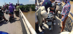 Nam Định: Cô gái 19 tuổi bỏ lại xe máy, nhảy cầu tự tử