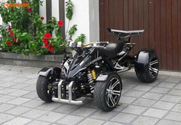 Dân chơi Việt 'sốt xình xịch' với môtô 4 bánh giá 80 triệu